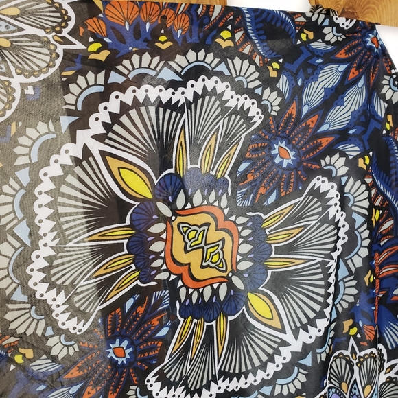 Scarf Vest - Picture 5 of 8